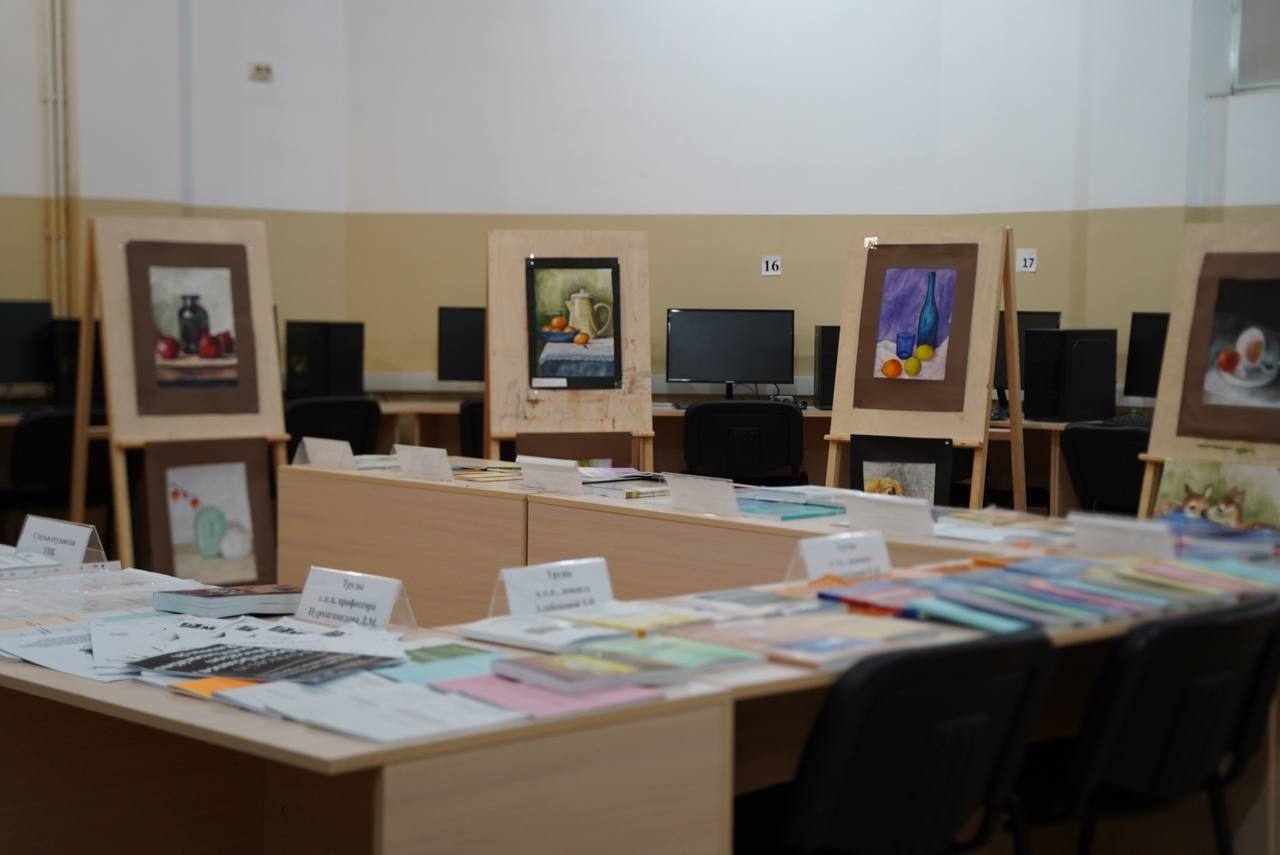 В Гуманитарно-педагогическом колледже состоялся День студенческой науки